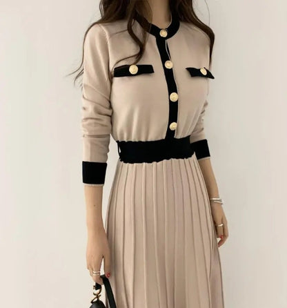 Long Sleeve O-neck  Pleated Dresses